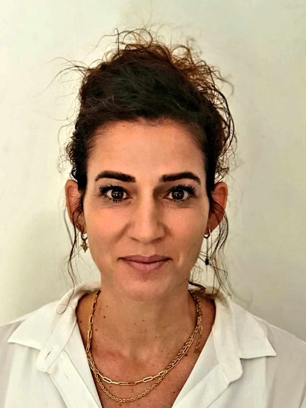 ענבל נחמד
